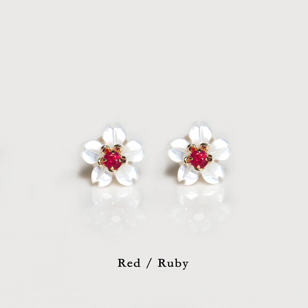  「シェル / カラーストーン サクラ フラワー ピアス | K18」|ピアス|