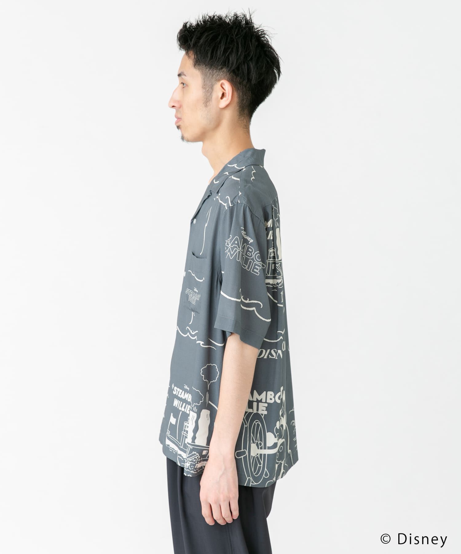URBAN RESEARCH DOORS「別注/Disney/総柄オープンカラーシャツ」|シャツ・ブラウス|
