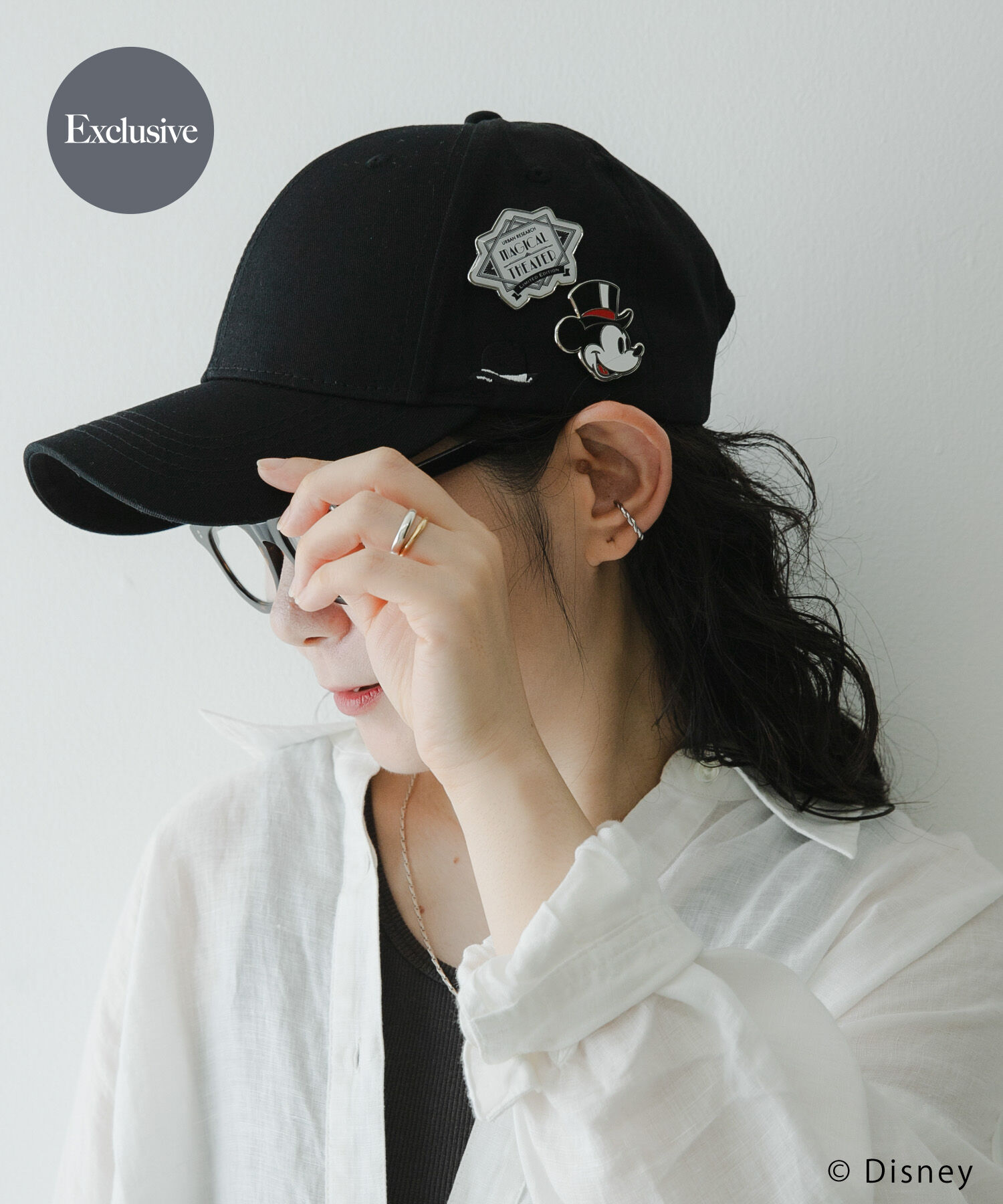 URBAN RESEARCH「別注/Disney/ピンバッジCAP」|キャップ・キャスケット|ブラック
