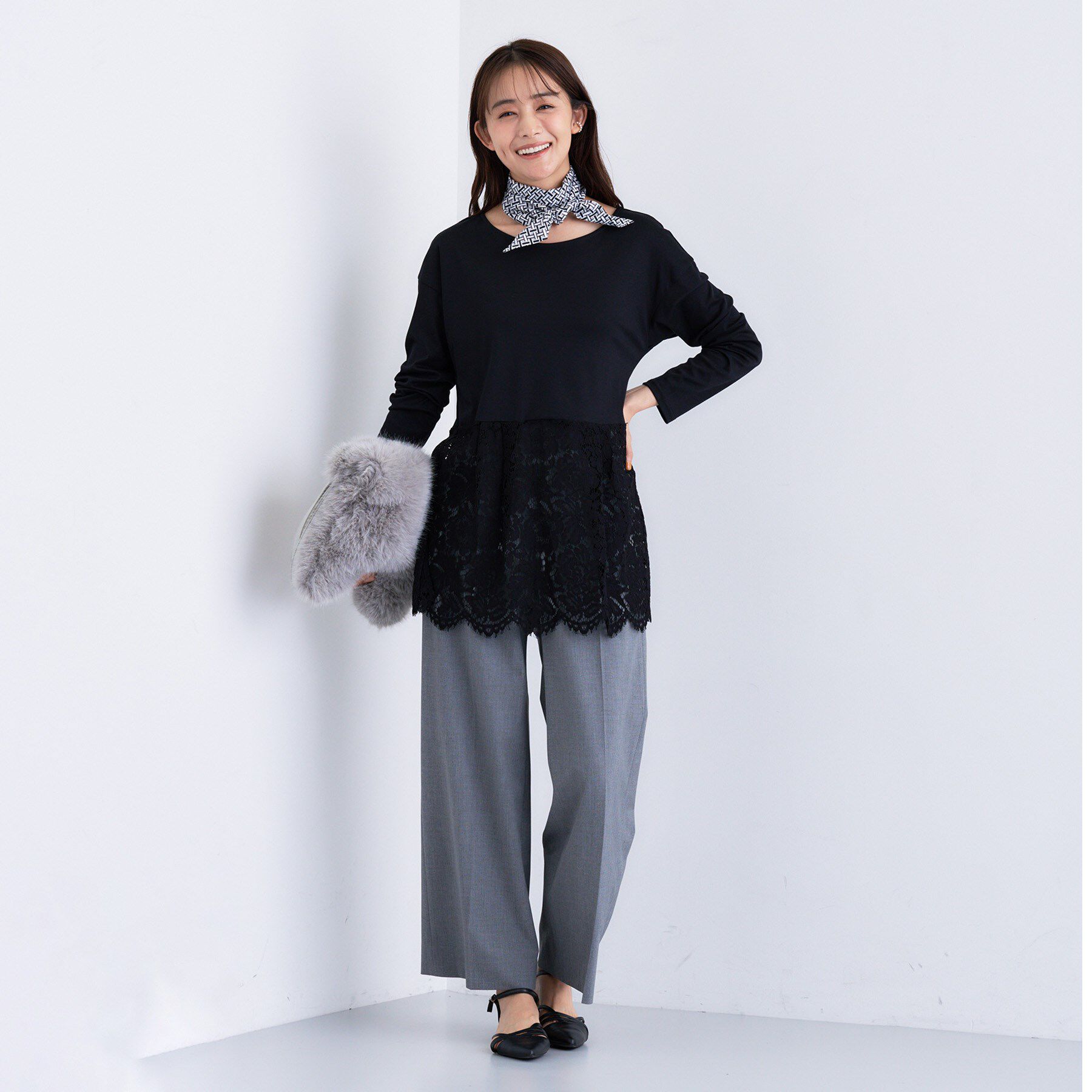INDIVI「【レイヤードにおすすめ】レース切り替えカットソー」|Tシャツ・カットソー|
