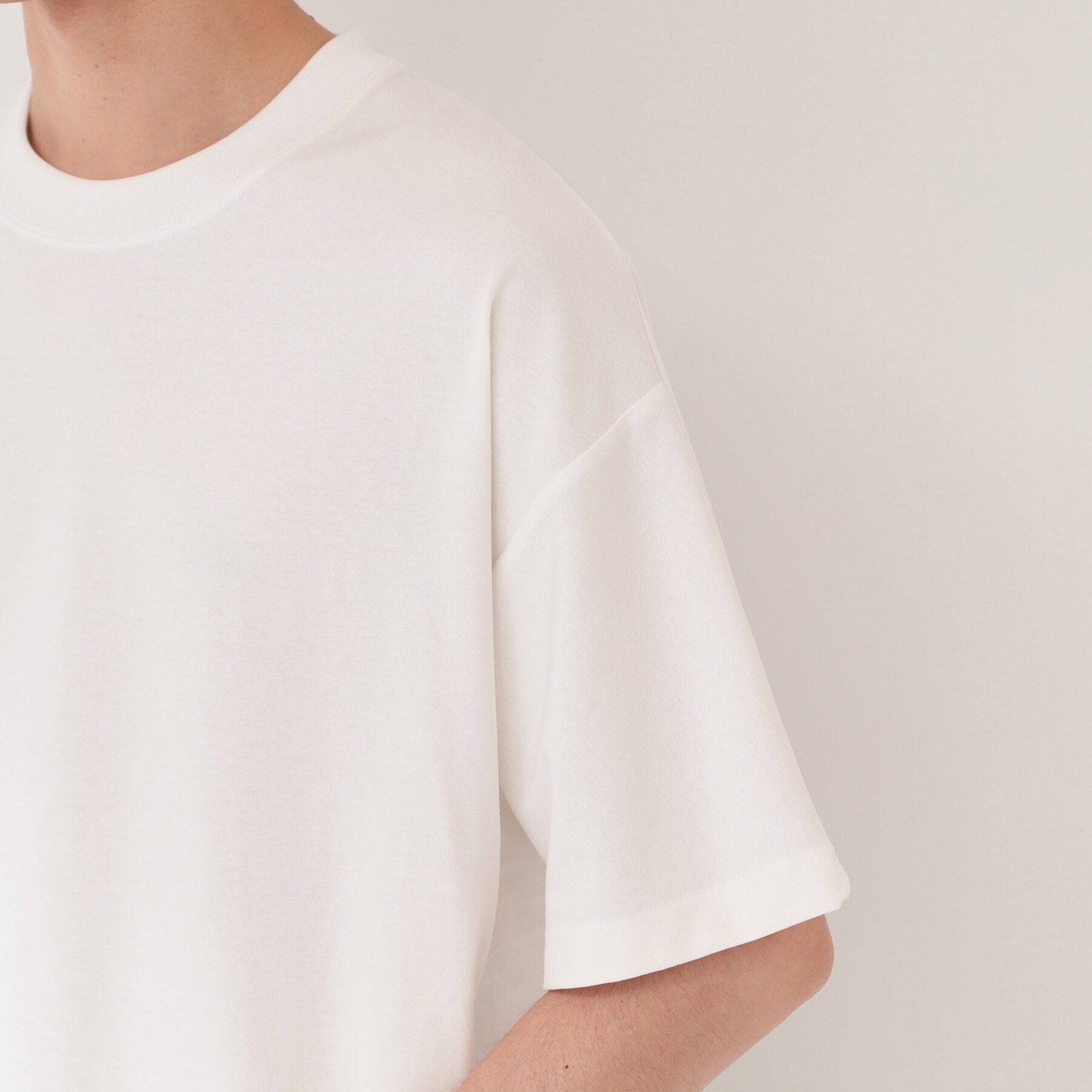 THE SHOP TK「【ゆったりシルエット】前後切り替え 半袖Tシャツ」|Tシャツ・カットソー|