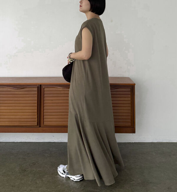 Doux archives「【接触冷感／ＵＶカット】カットソーナローワンピース」|ワンピース|KHAKI