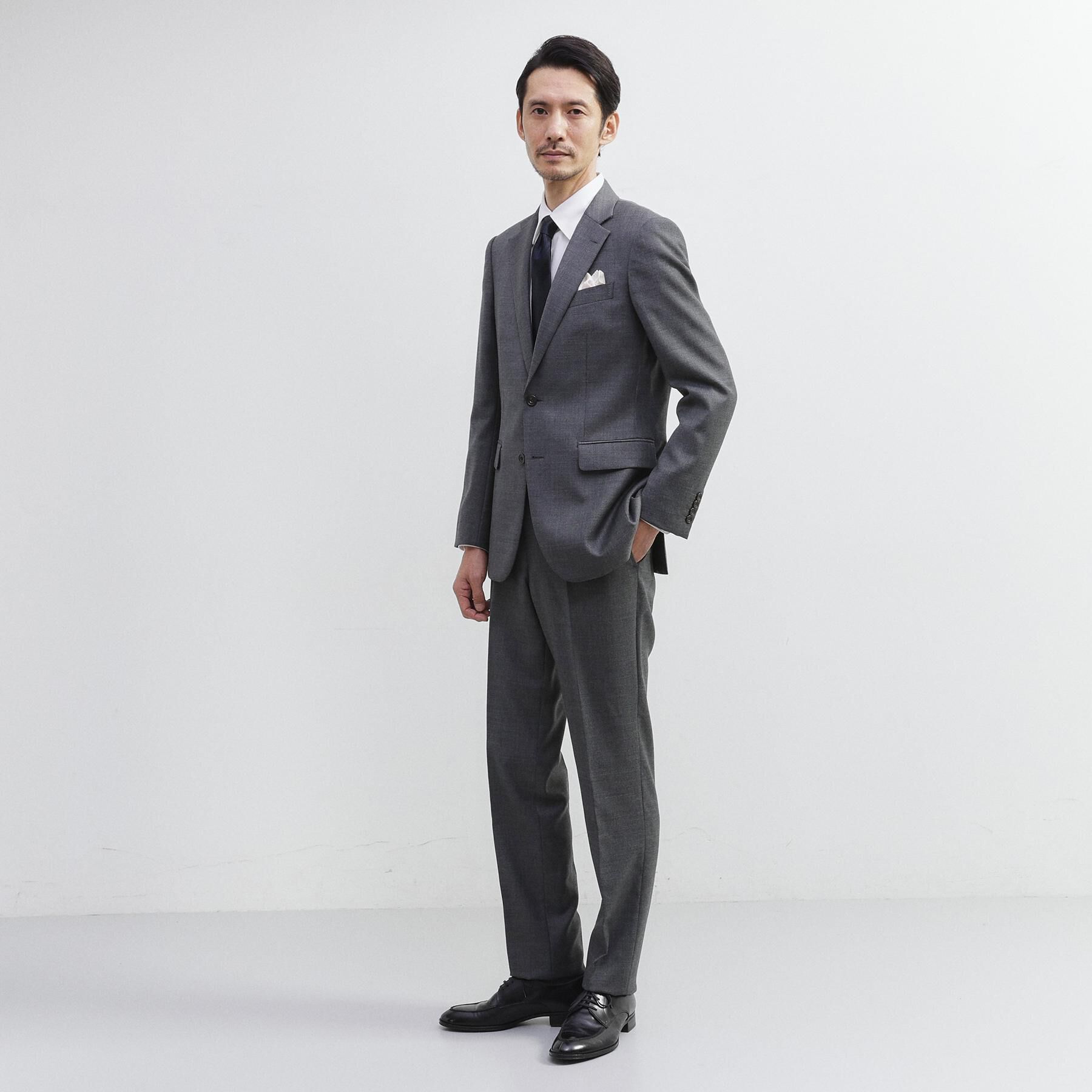 TAKEO KIKUCHI「【Three by Three】シャイニーシャークピンヘッド スーツ/3ピース対応可」|スーツ|