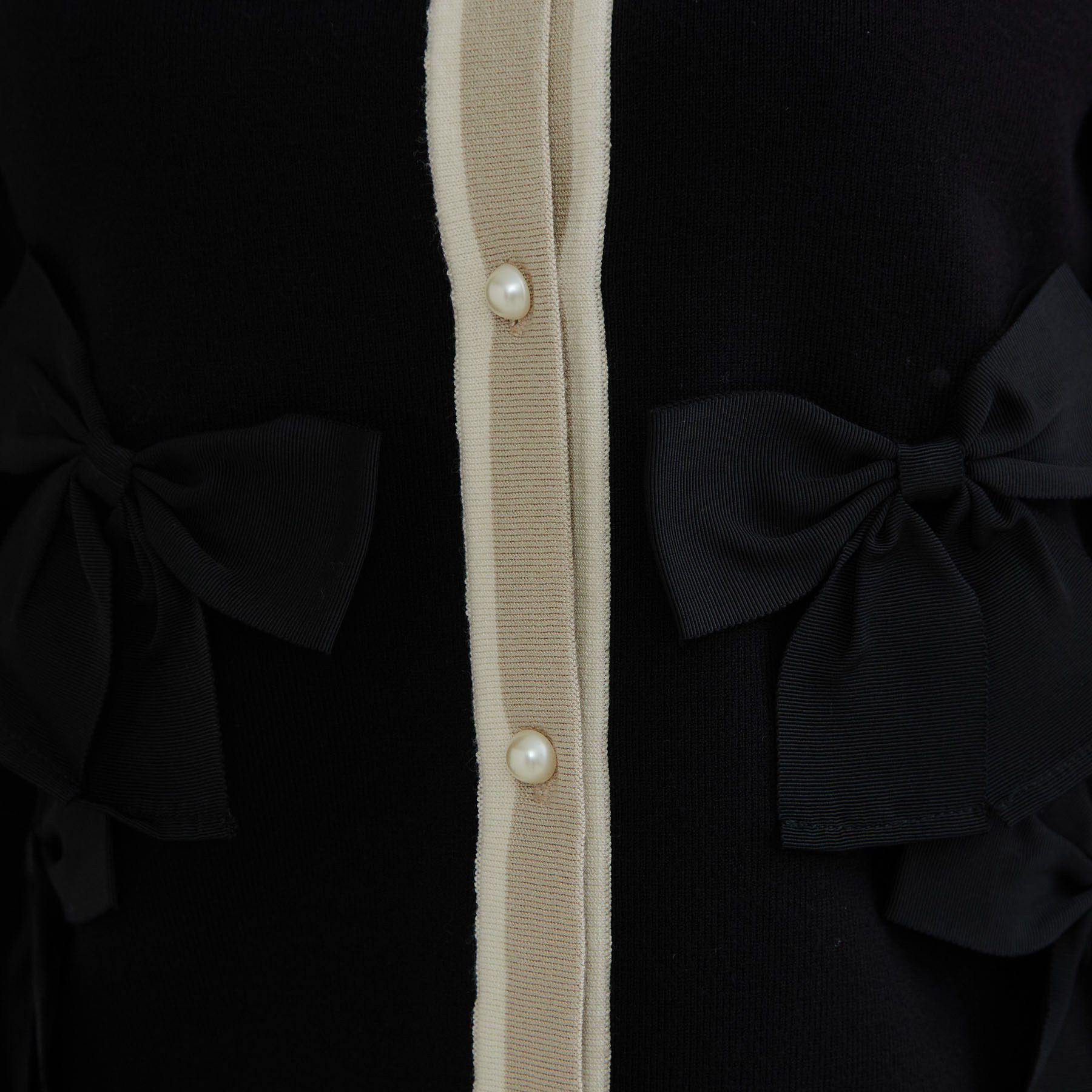 Couture broach「【リボンが主役】配色 総針スカラカーディガン」|カーディガン|