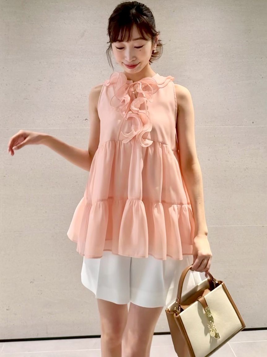 CELFORD「【WEB限定カラー】ラッフルフリルネックブラウス」|シャツ・ブラウス|
