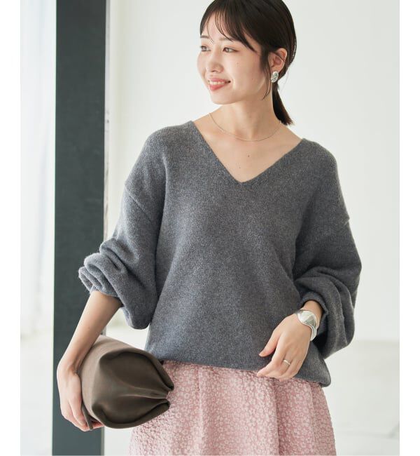 SLOBE IENA「《WEB限定追加予約》Vネックボリュームスリーブニット」|ニット・セーター|