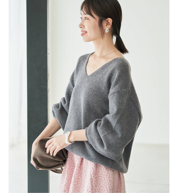 SLOBE IENA「《WEB限定追加予約》Vネックボリュームスリーブニット」|ニット・セーター|
