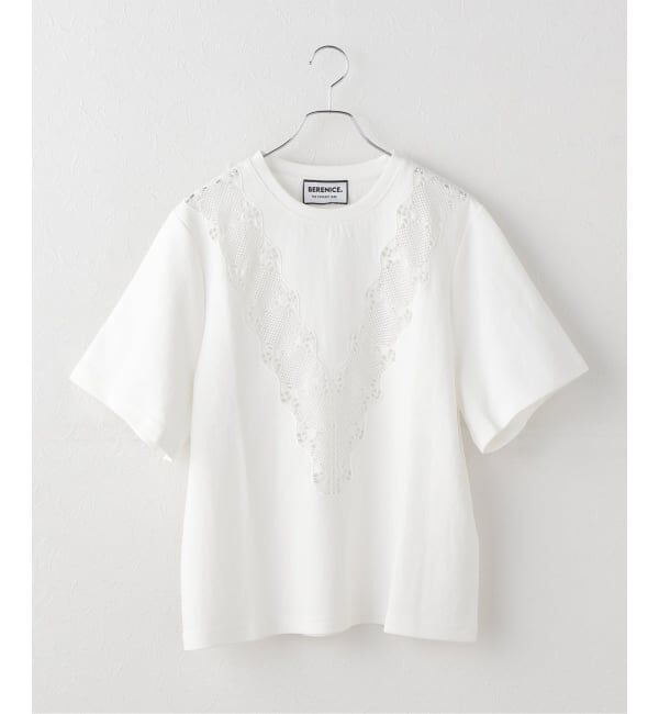 Spick and Span「《一部店舗+WEB限定》BERENICE. / べレニス TSHIRT COL ROND BRODERIE V」|Tシャツ・カットソー|ホワイト