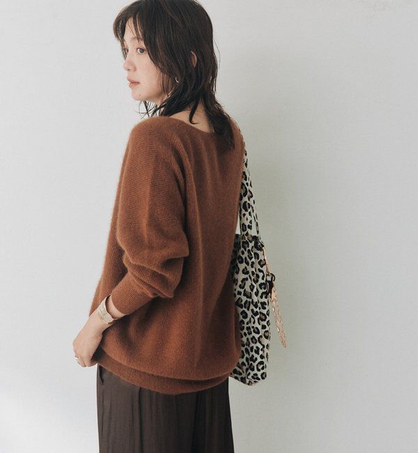  「ヘアリーウール片畦Vネックニット」|ニット・セーター|