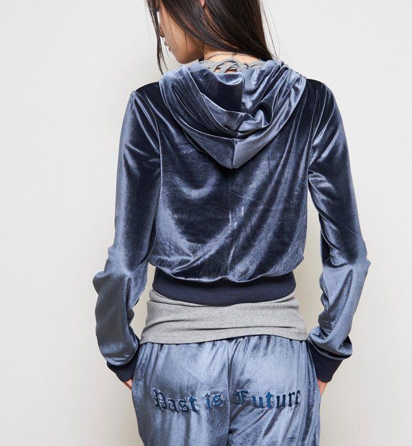  「【26AW LOOK掲載品番】ベロアインクドチビパーカー」|パーカー|