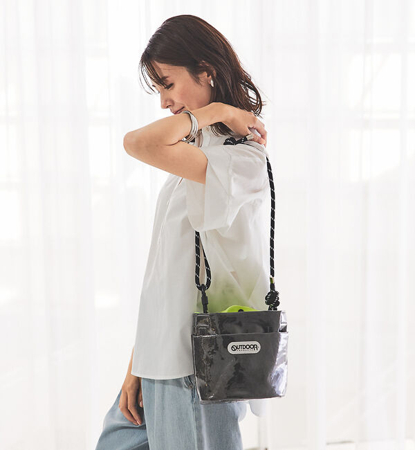 abahouse mavie「【OUTDOOR】 Tyvek x PVC Bucket」|ショルダー・メッセンジャー|