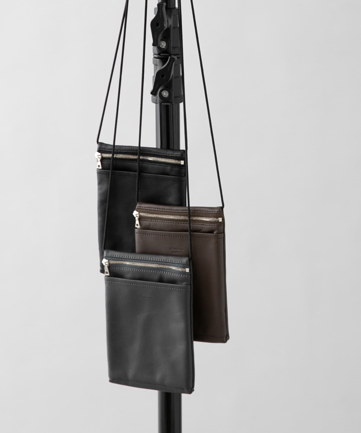 URBAN RESEARCH DOORS「『別注』STANDARD SUPPLY&times;DOORS　SLING PURSE M/L」|ショルダー・メッセンジャー|