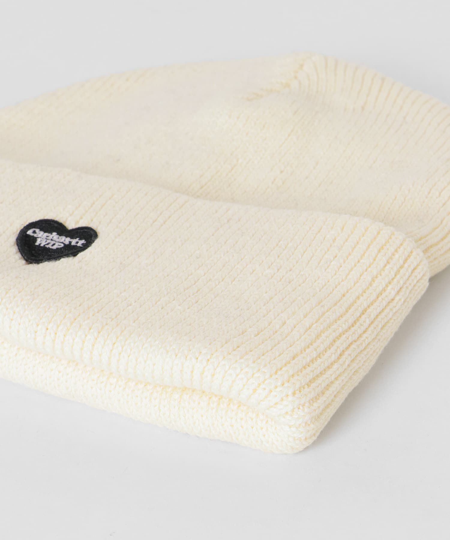 SENSE OF PLACE by URBAN RESEARCH「carhartt　Small Heart Beanie」|ニット帽|
