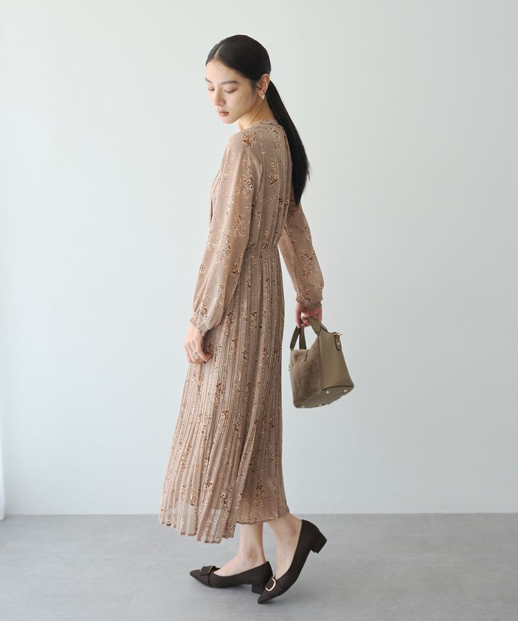 YECCA VECCA「ヴィンテージフラワー柄プリーツワンピース」|ワンピース|