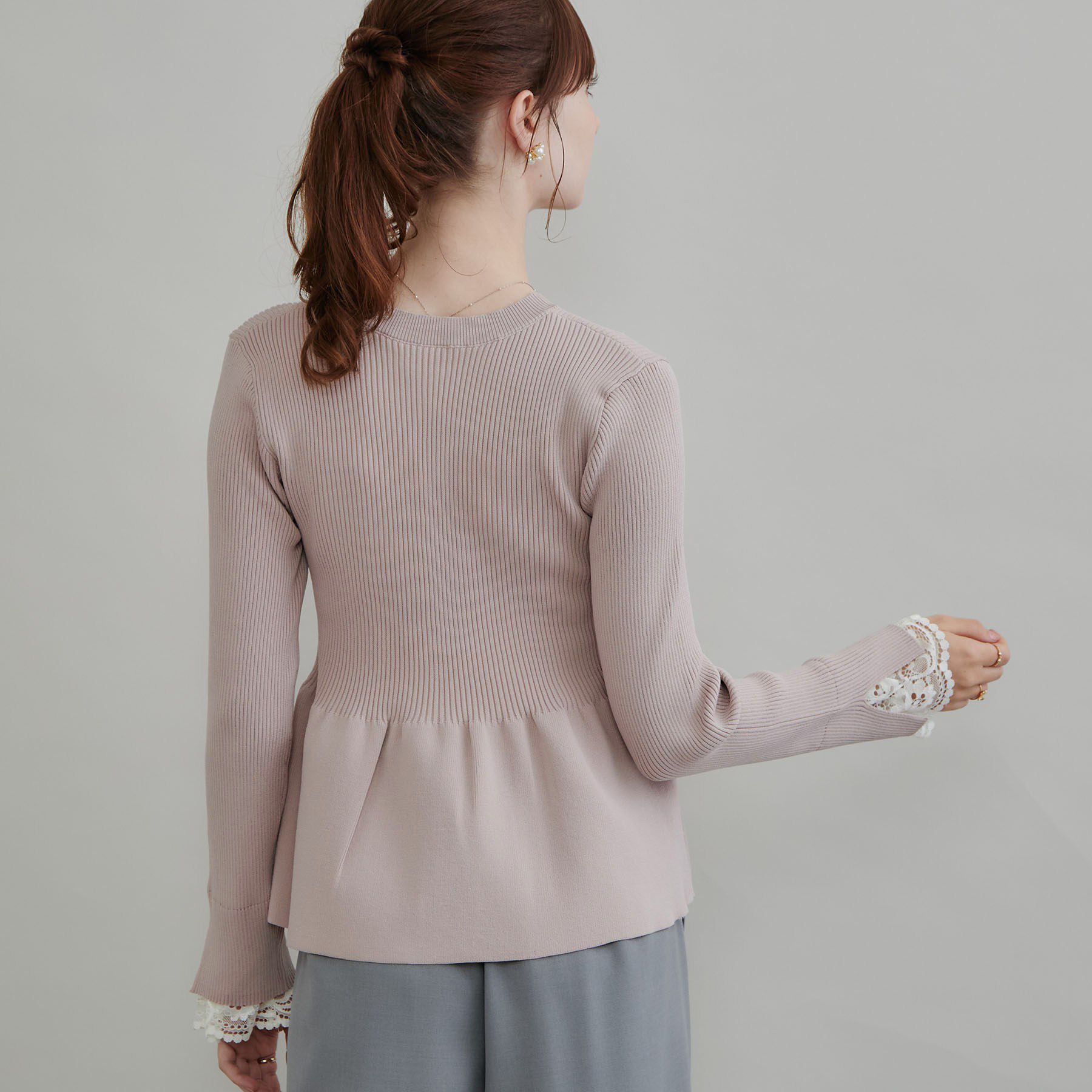 Couture broach「【上品見えの袖レース】ペプラム カーディガン」|カーディガン|