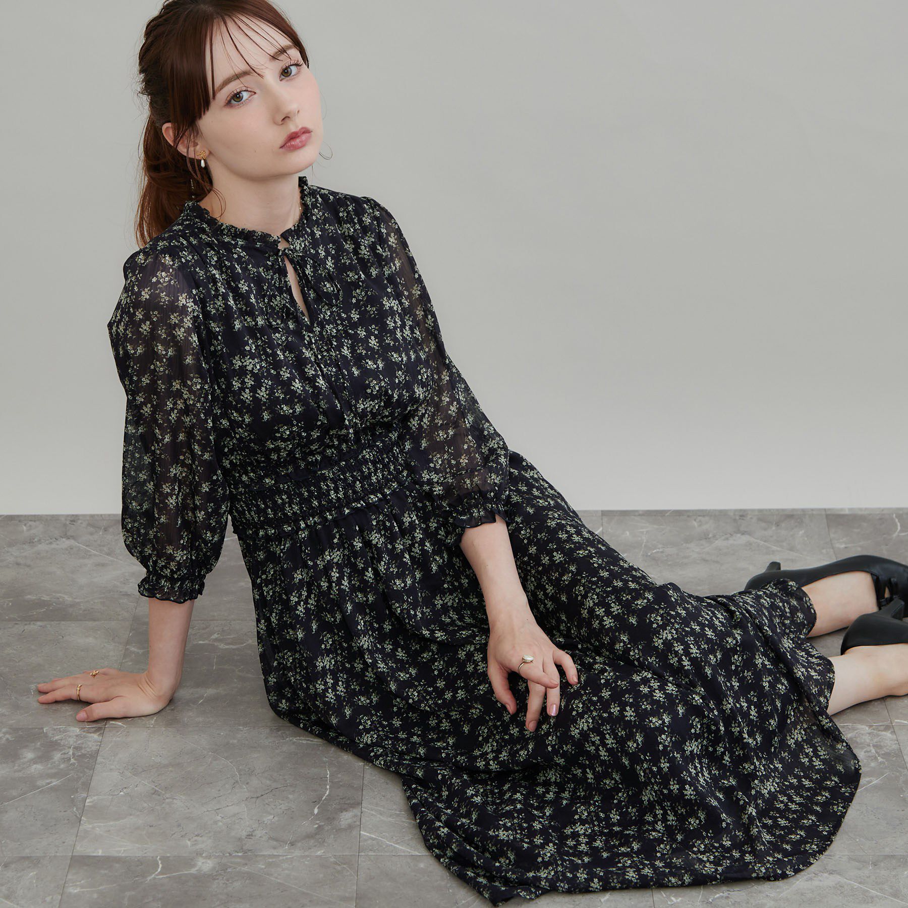 Couture broach「【大人の甘さ・洗濯機可】小花柄ワンピース」|ワンピース|ネイビー(194)