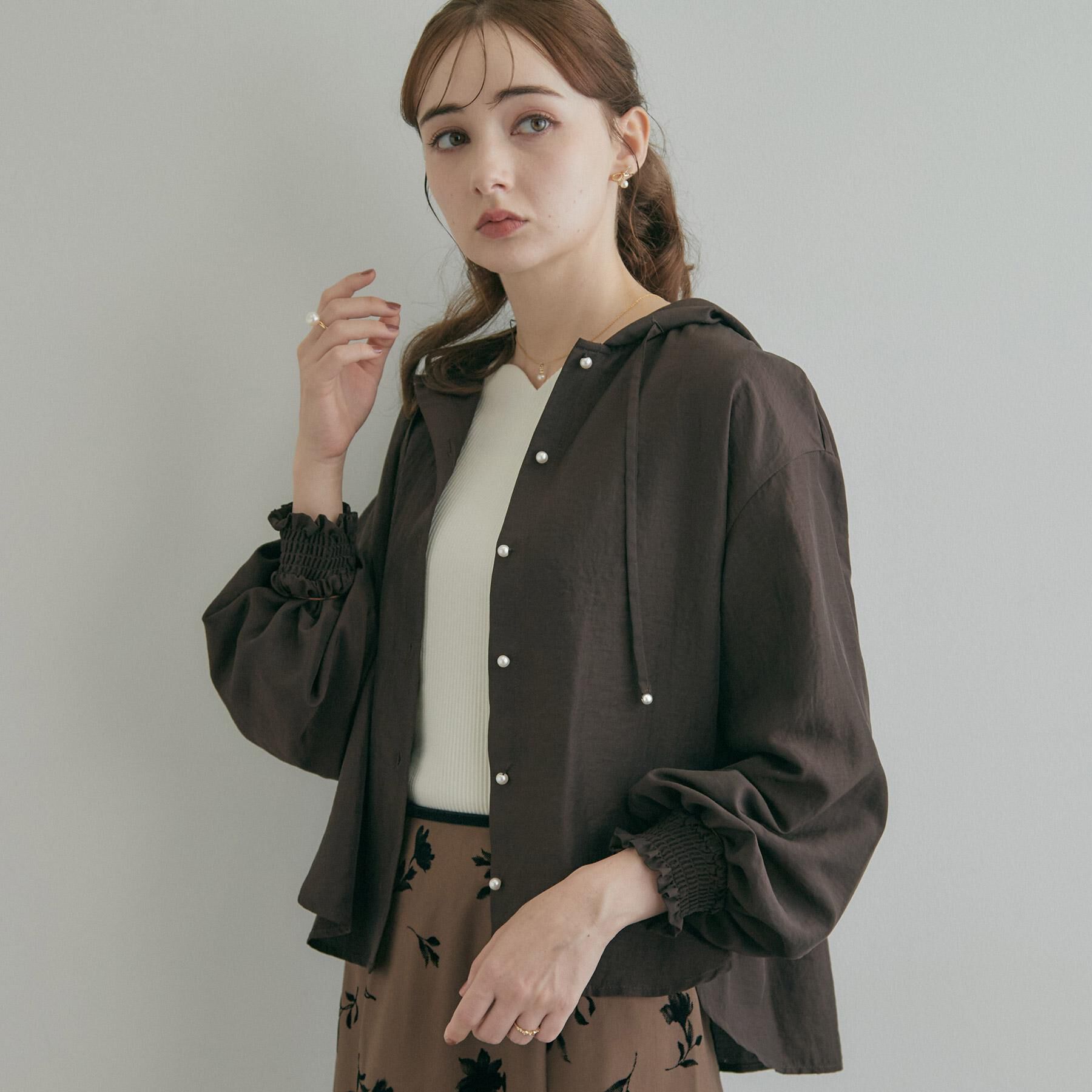 Couture broach「【大人可愛いフーディー】愛されシアーシャツ」|シャツ・ブラウス|