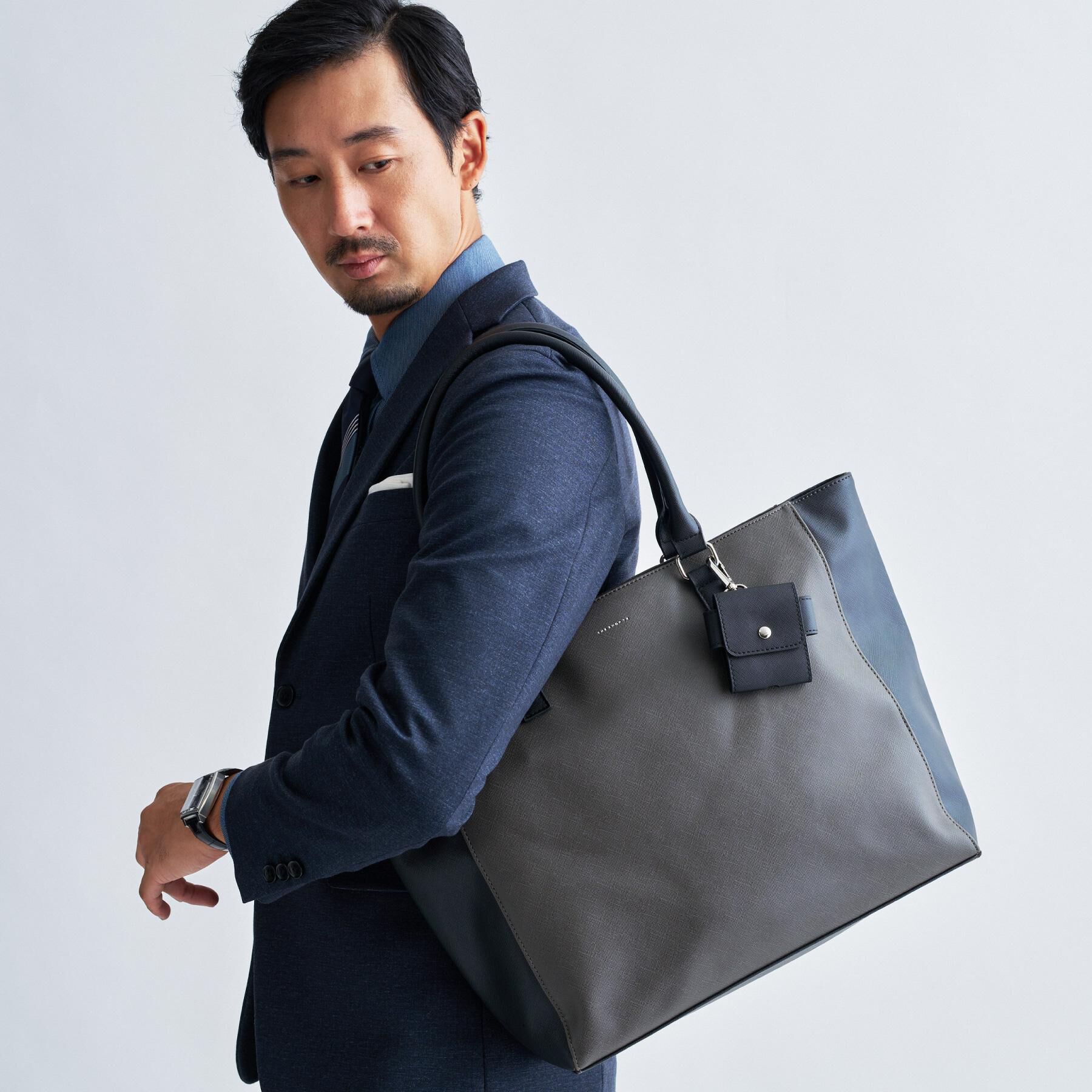 THE SHOP TK「【ご好評につき再入荷！！】合皮トートバッグ イヤホンケース付き/A$収納可/PCスリーブ付き/ビジネ」|トートバッグ|
