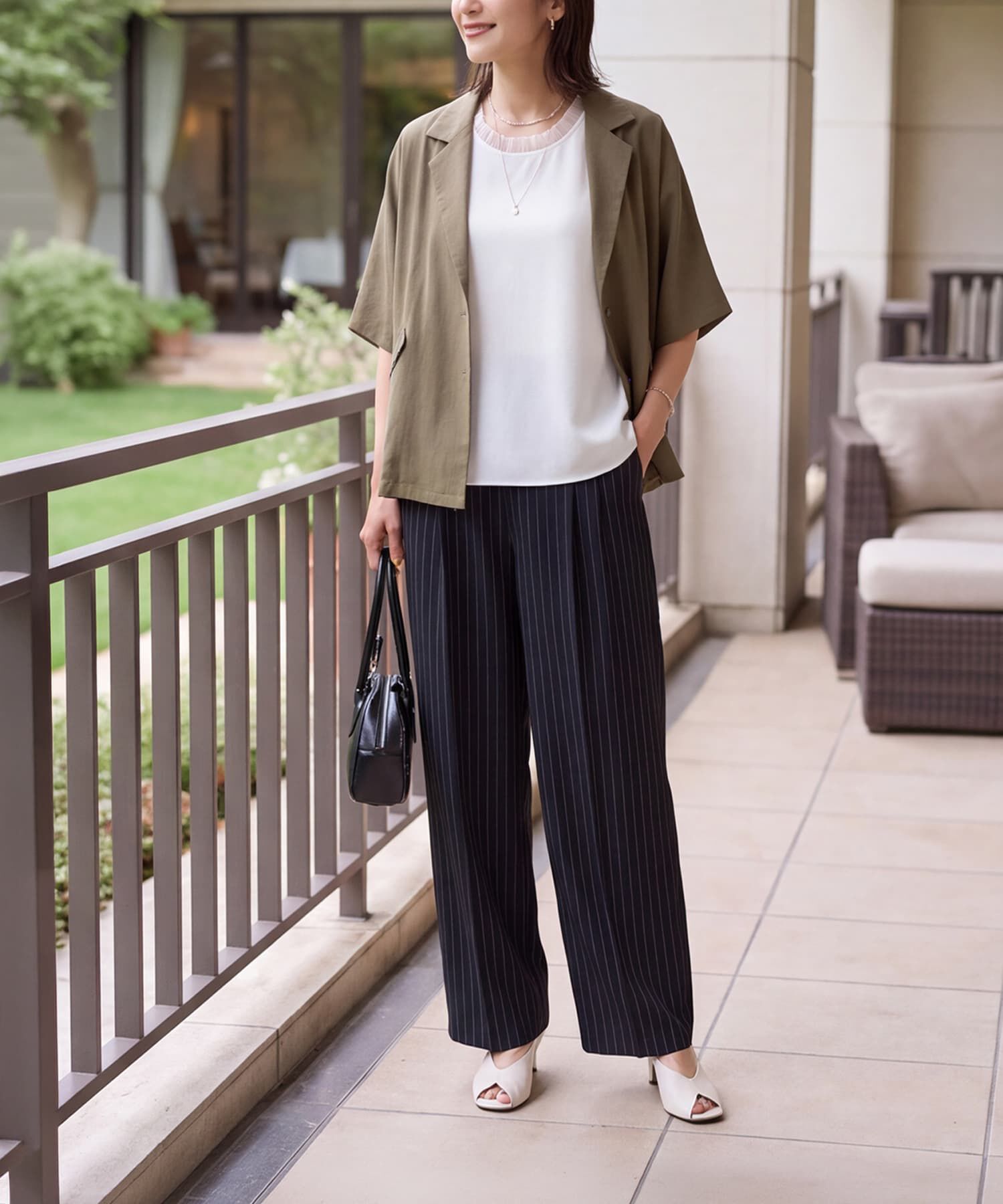 STYLE DELI「【LUXE】チュールトリミングなめらかノースリブラウス」|シャツ・ブラウス|