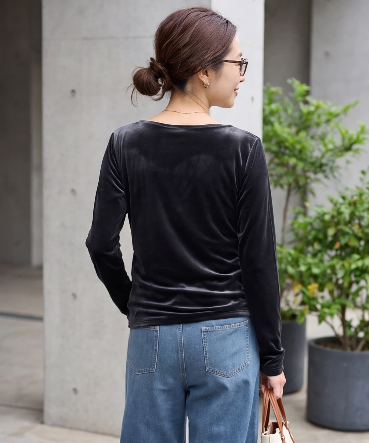 STYLE DELI「ストレッチライトベロアドレープトップス」|Tシャツ・カットソー|