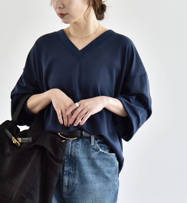 quaranciel「《予約》〈洗濯機可能〉シアー ダンボール ボタン Vネック ルーズ プルオーバー」|Tシャツ・カットソー|