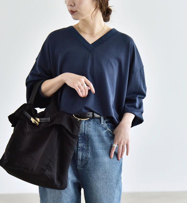 quaranciel「《予約》〈洗濯機可能〉シアー ダンボール ボタン Vネック ルーズ プルオーバー」|Tシャツ・カットソー|