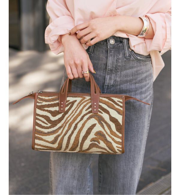 Spick and Span「《一部店舗+WEB限定》A VACATION/ア ヴァケーション SABRINA ZEBRA/A」|ショルダー・メッセンジャー|