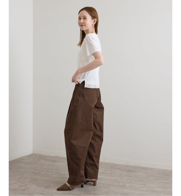 U by SPICK&SPAN「SOMETHING / サムシング HANA TUCK CURVE TAPERED」|チノ|