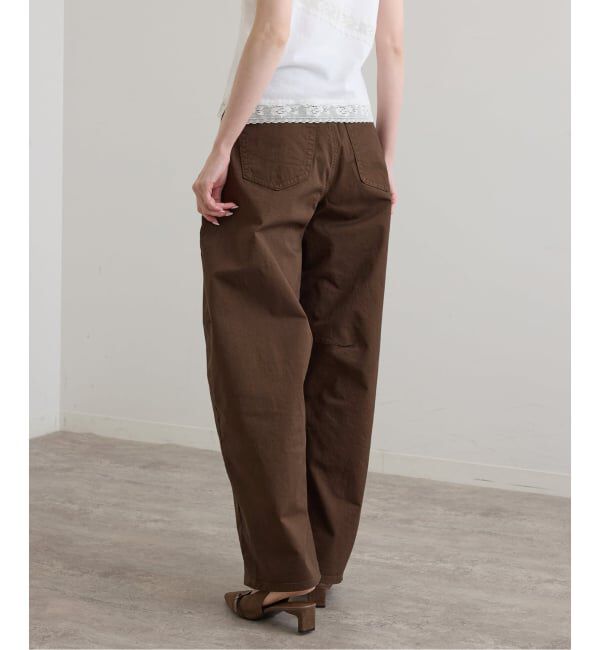 U by SPICK&SPAN「SOMETHING / サムシング HANA TUCK CURVE TAPERED」|チノ|