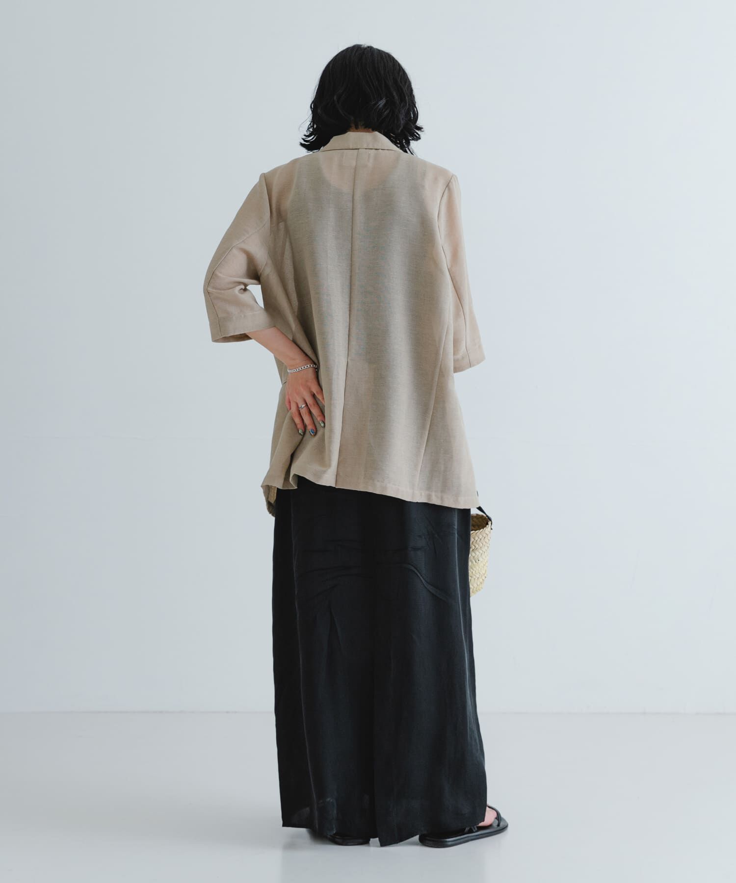 URBAN RESEARCH「『2サイズ展開』キュプラサテンストレートスカート」|スカート|