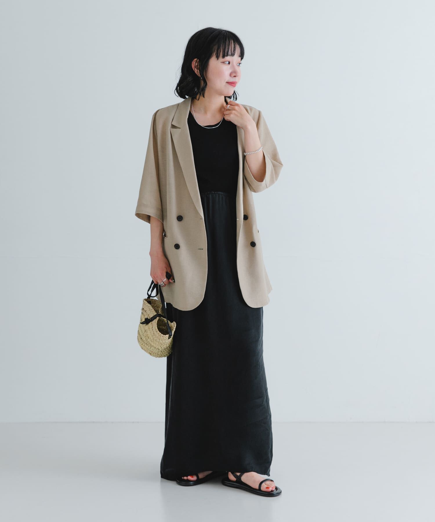 URBAN RESEARCH「『2サイズ展開』キュプラサテンストレートスカート」|スカート|