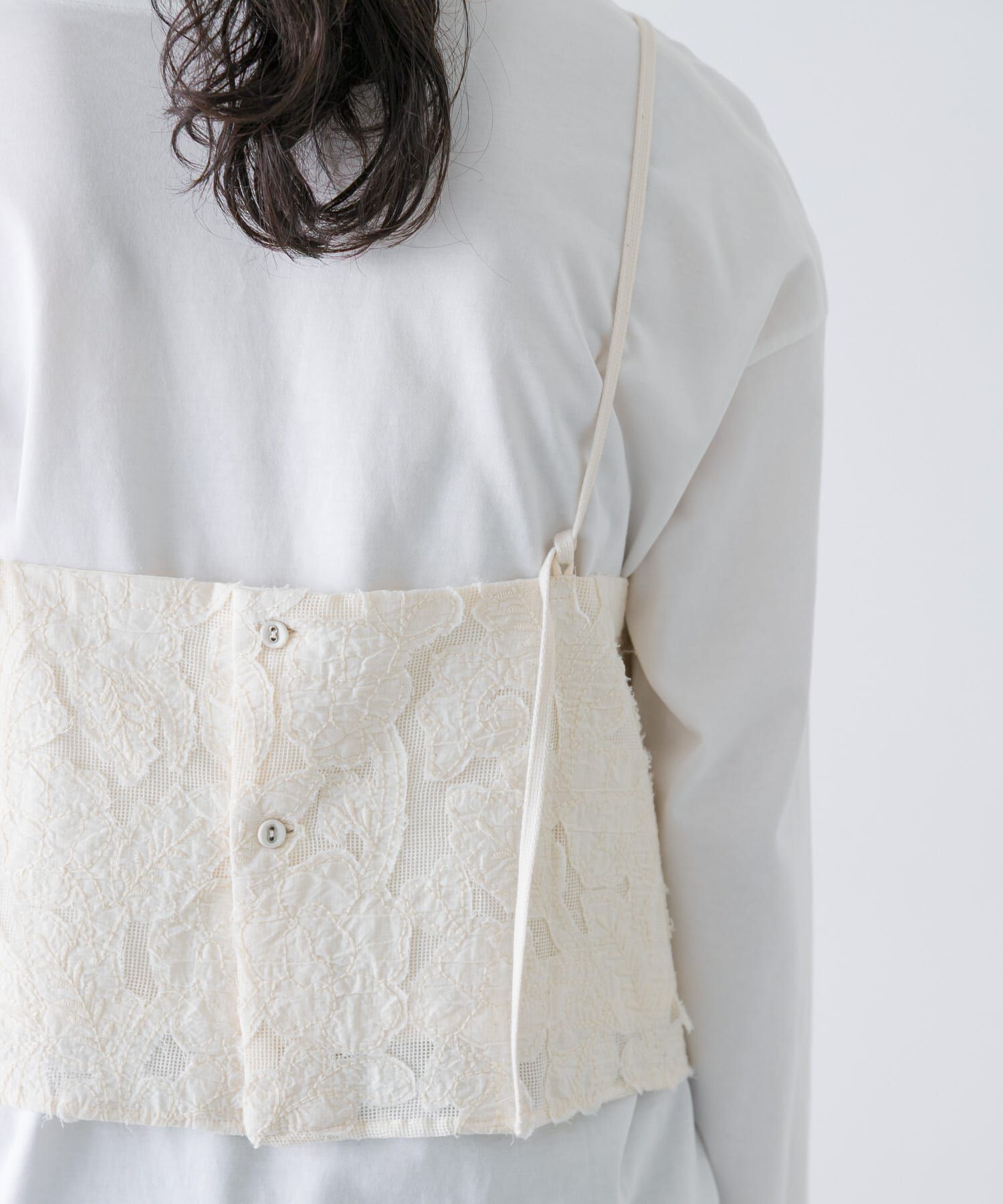 かぐれ「カッティング刺繍キャミソール」|キャミソール|