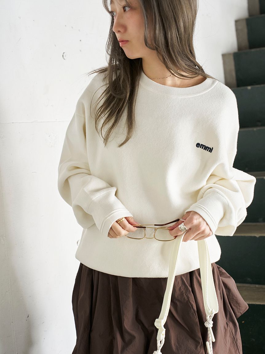 emmi atelier「【ONLINE限定カラーあり】emmiロゴスウェットライクニット」|ニット・セーター|