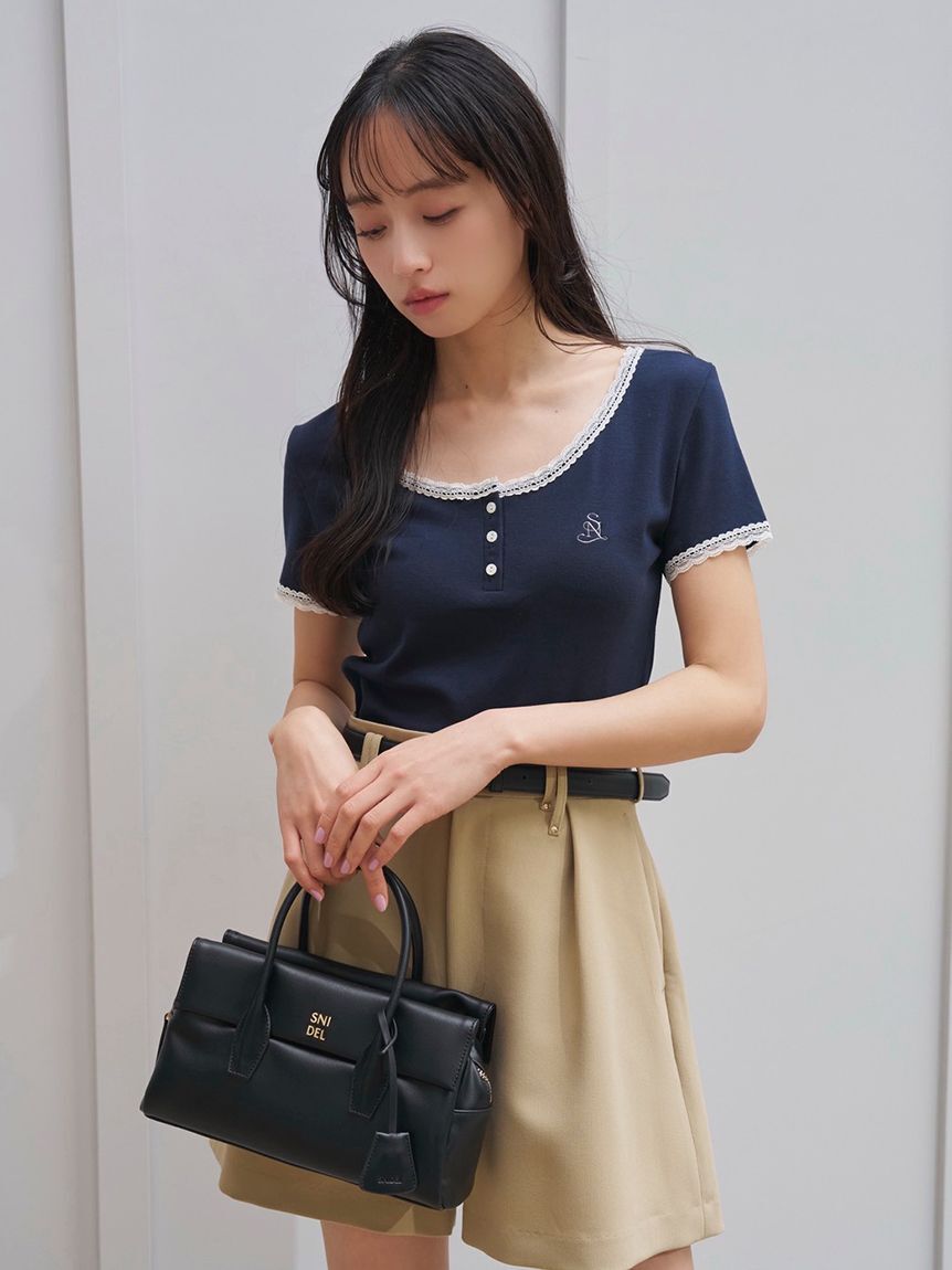 SNIDEL「【WEB限定カラーあり】レースデザインヘンリーネックTシャツ」|Tシャツ・カットソー|