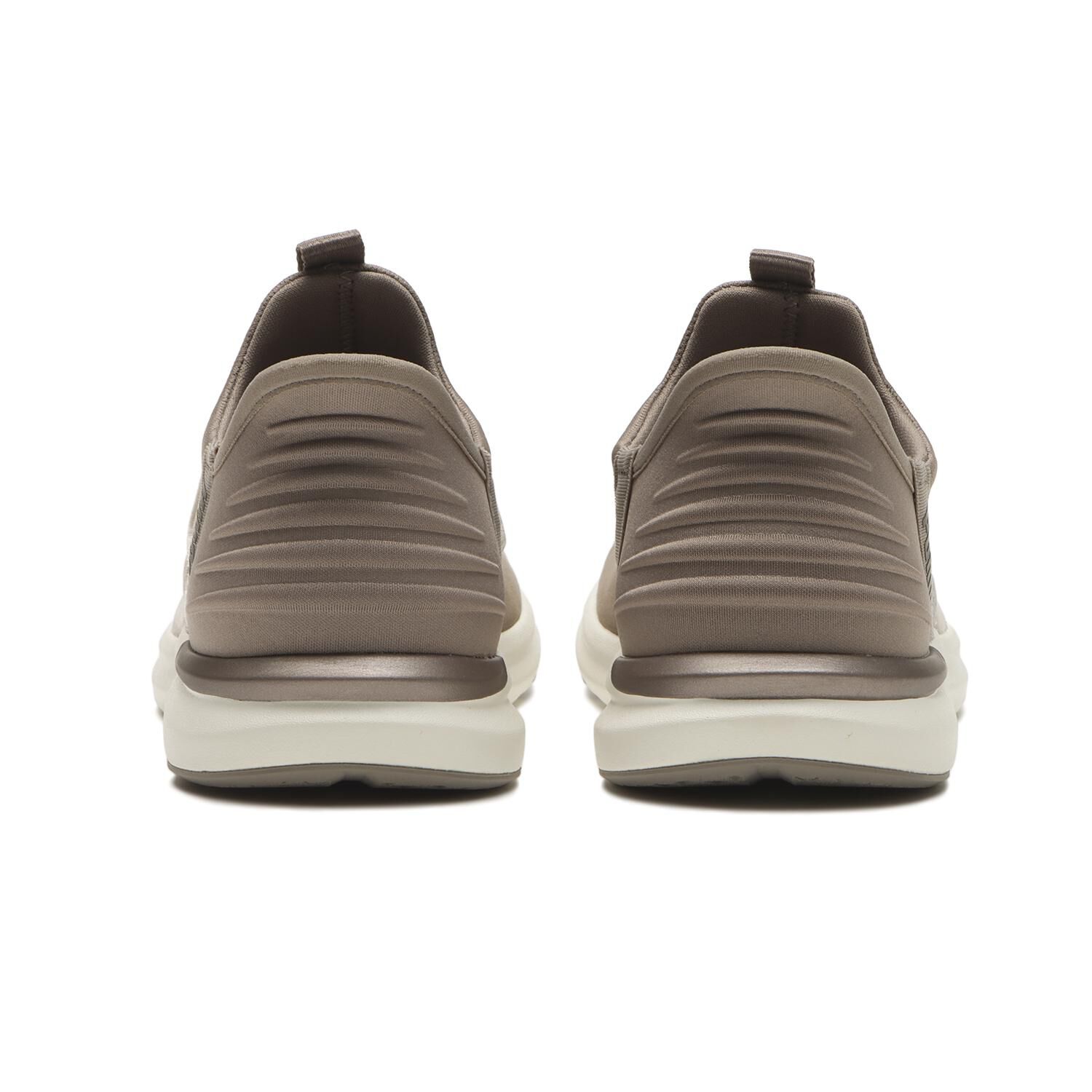 PUMA「【PUMA】W PROWL 3 EASE IN SV」|スニーカー|