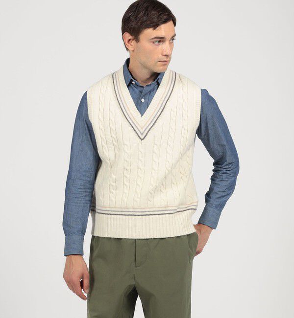 TOMORROWLAND MENS「【別注】RICHMOND KNITWEAR ウールケーブル Vネックベスト」|ニット・セーター|