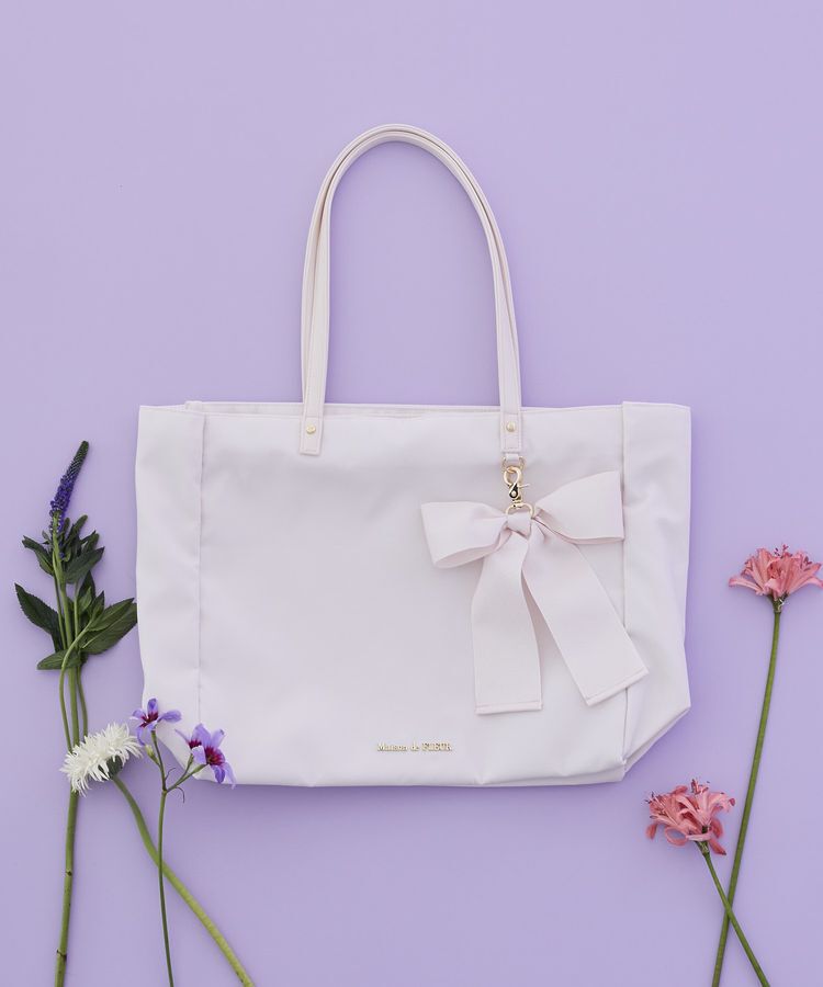 Maison de FLEUR「【機能性バッグ/A4対応】リボンチャーム付き3ルームトートバッグ」|トートバッグ|