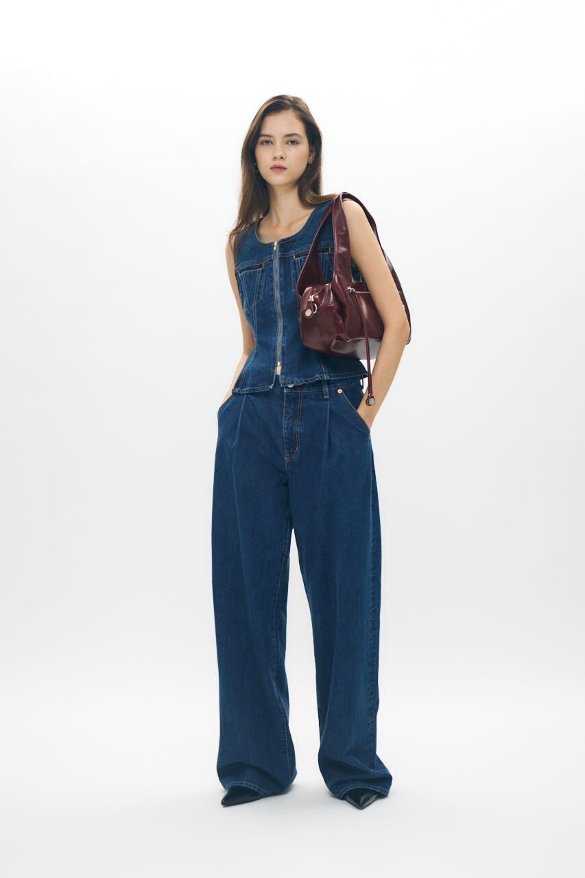 MOUSSY「TUCK WIDE ストレートデニム」|デニム|