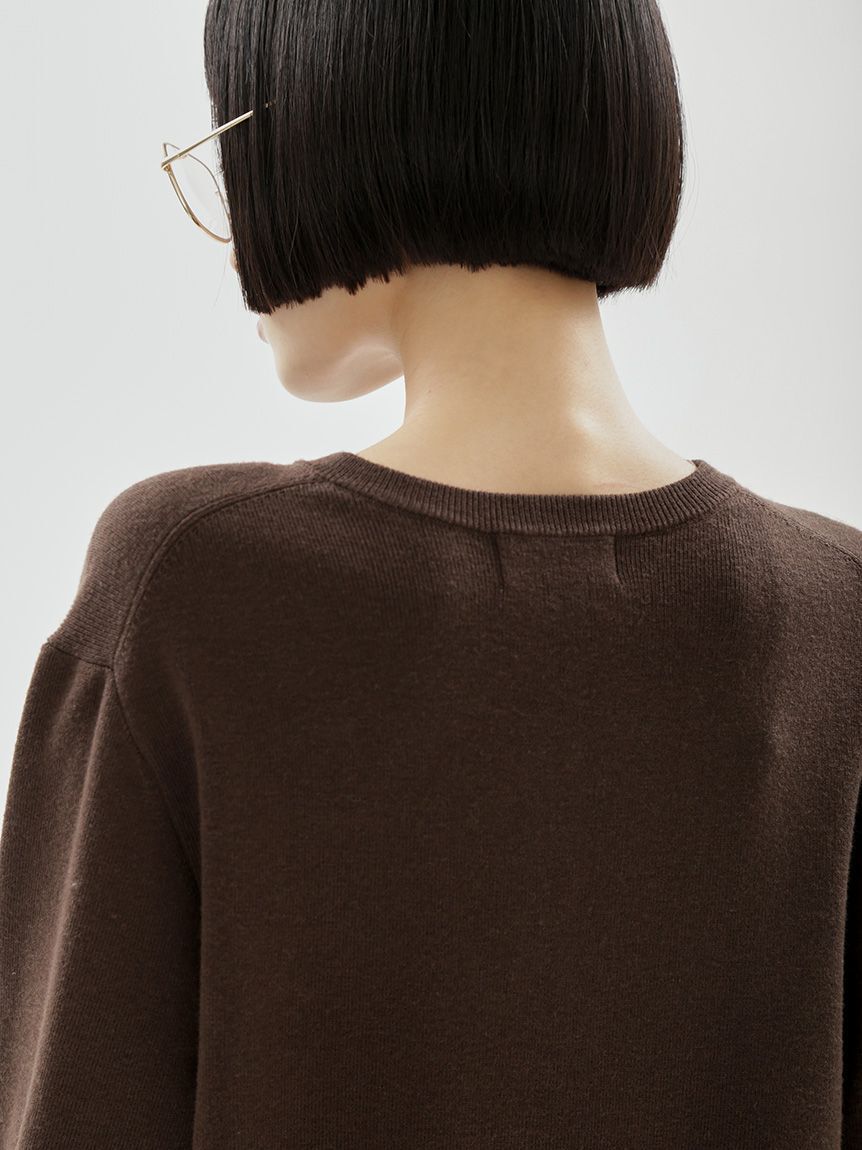 emmi atelier「【ONLINE限定カラーあり】emmiロゴクルーネックニットカーディガン」|カーディガン|