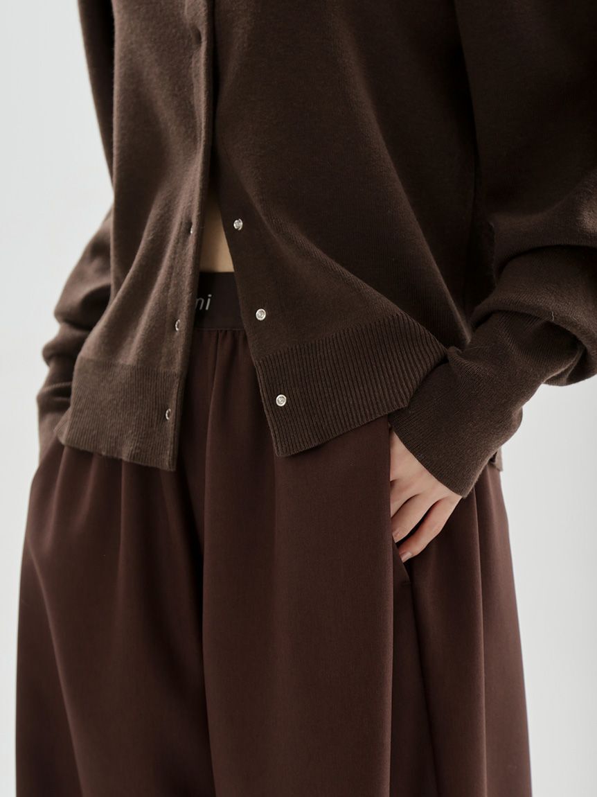 emmi atelier「【ONLINE限定カラーあり】emmiロゴクルーネックニットカーディガン」|カーディガン|