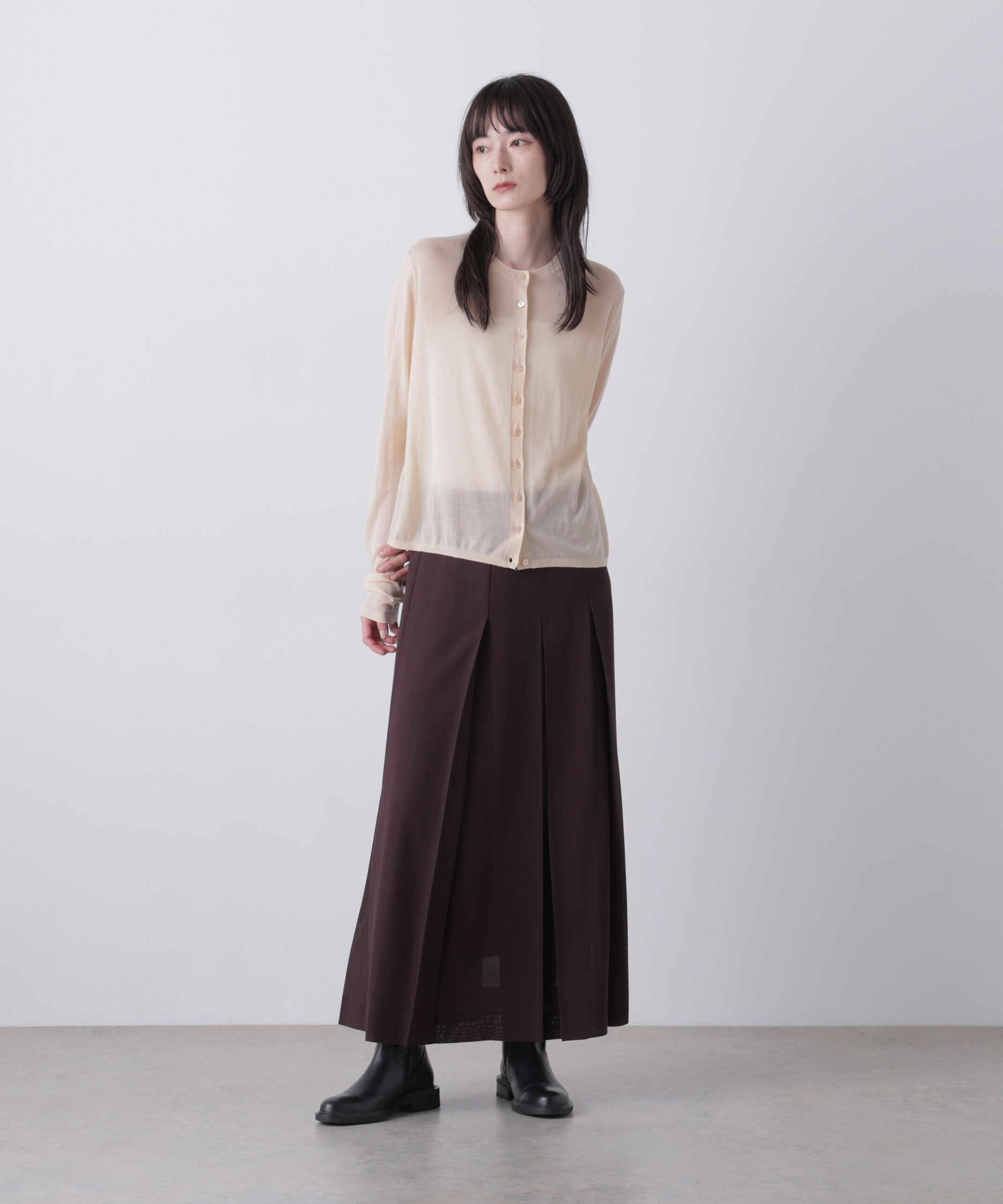 YLEVE 「YLEVE / 2/72 SUPER 100&rsquo;s WOOL HIGH-TWIST VOILE SKIRT」|スカート|DARK BROWN2