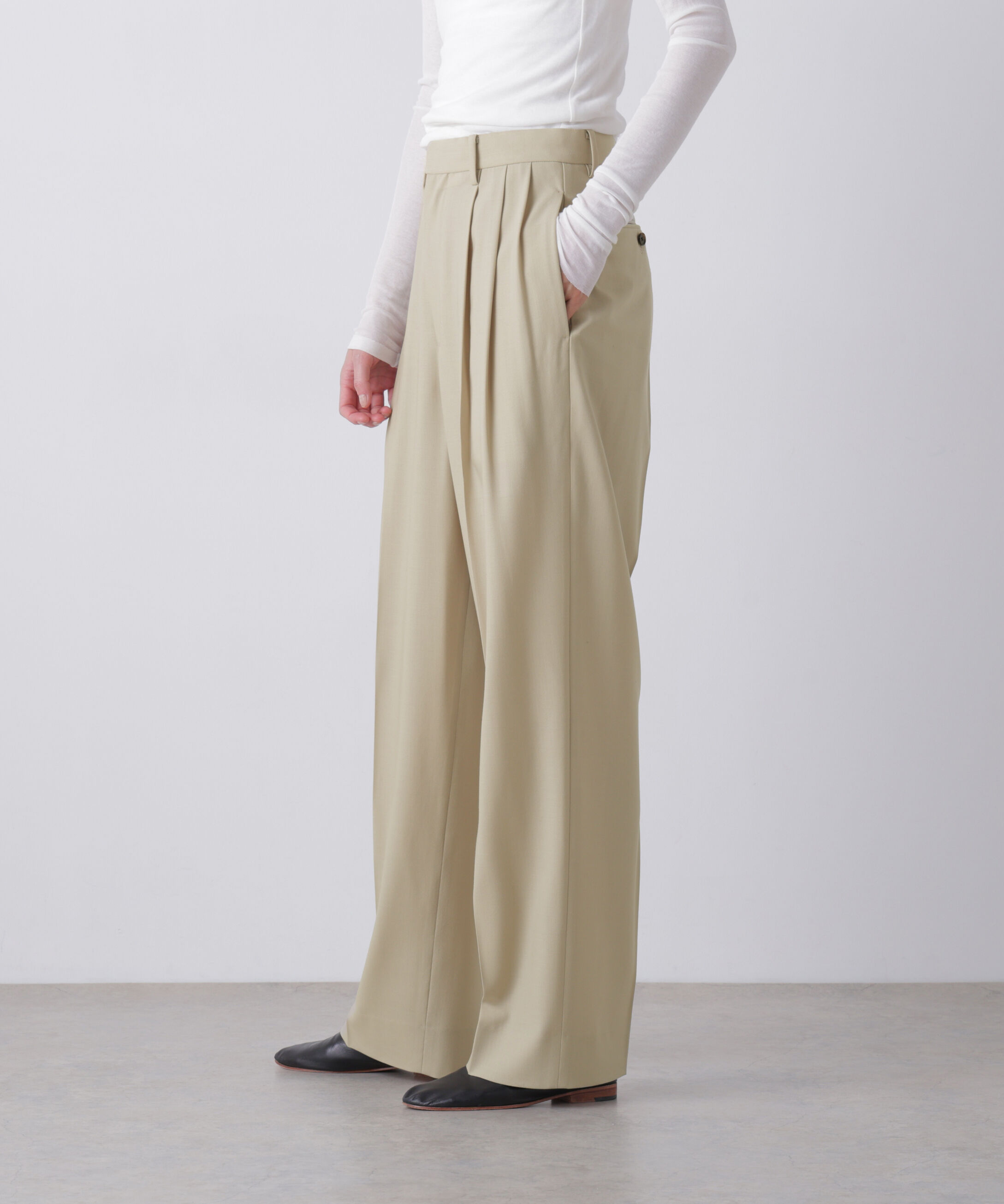 YLEVE 「YLEVE / 2/72 SUPER 100&rsquo;s WOOL HIGH-TWIST VOILE TROUSERS」|その他|