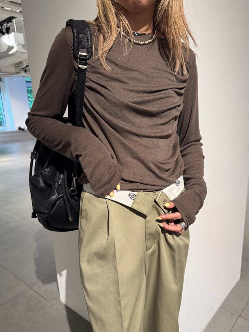 emmi atelier「アシンメトリードレープカットソー」|Tシャツ・カットソー|