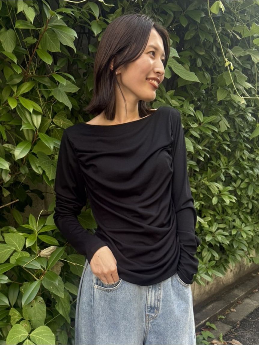 emmi atelier「アシンメトリードレープカットソー」|Tシャツ・カットソー|BLK