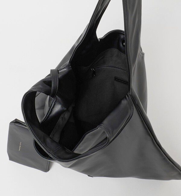 ODETTE E ODILE「＜ALICE MARTHA＞CORA BIGBAG」|ショルダー・メッセンジャー|