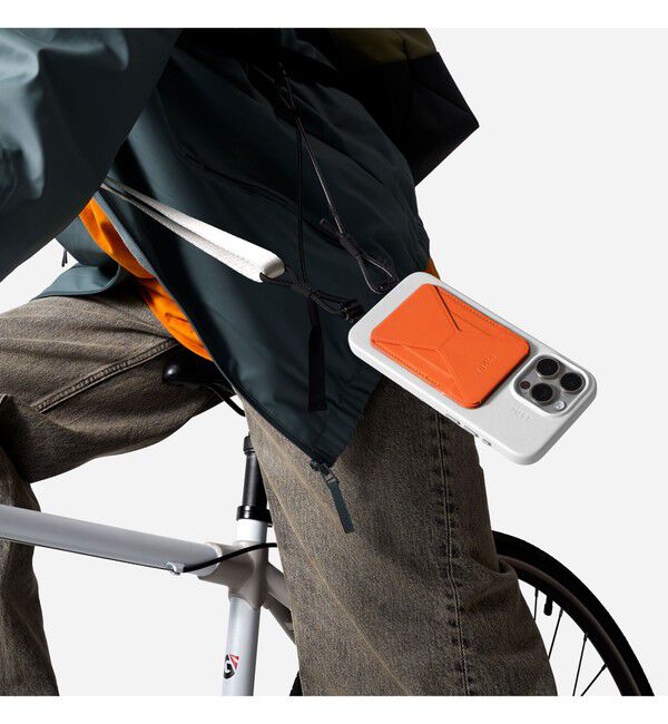 bPr BEAMS「MOFT / Snap-On スマホスタンド」|モバイルケース|SUNROSE_ORANGE