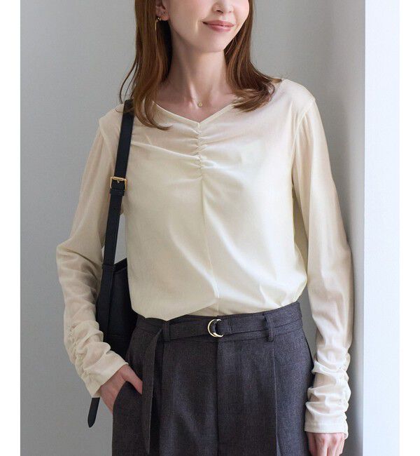 Rope&rsquo;Picnic「フロントギャザーVネックシアーフロッキートップス」|Tシャツ・カットソー|