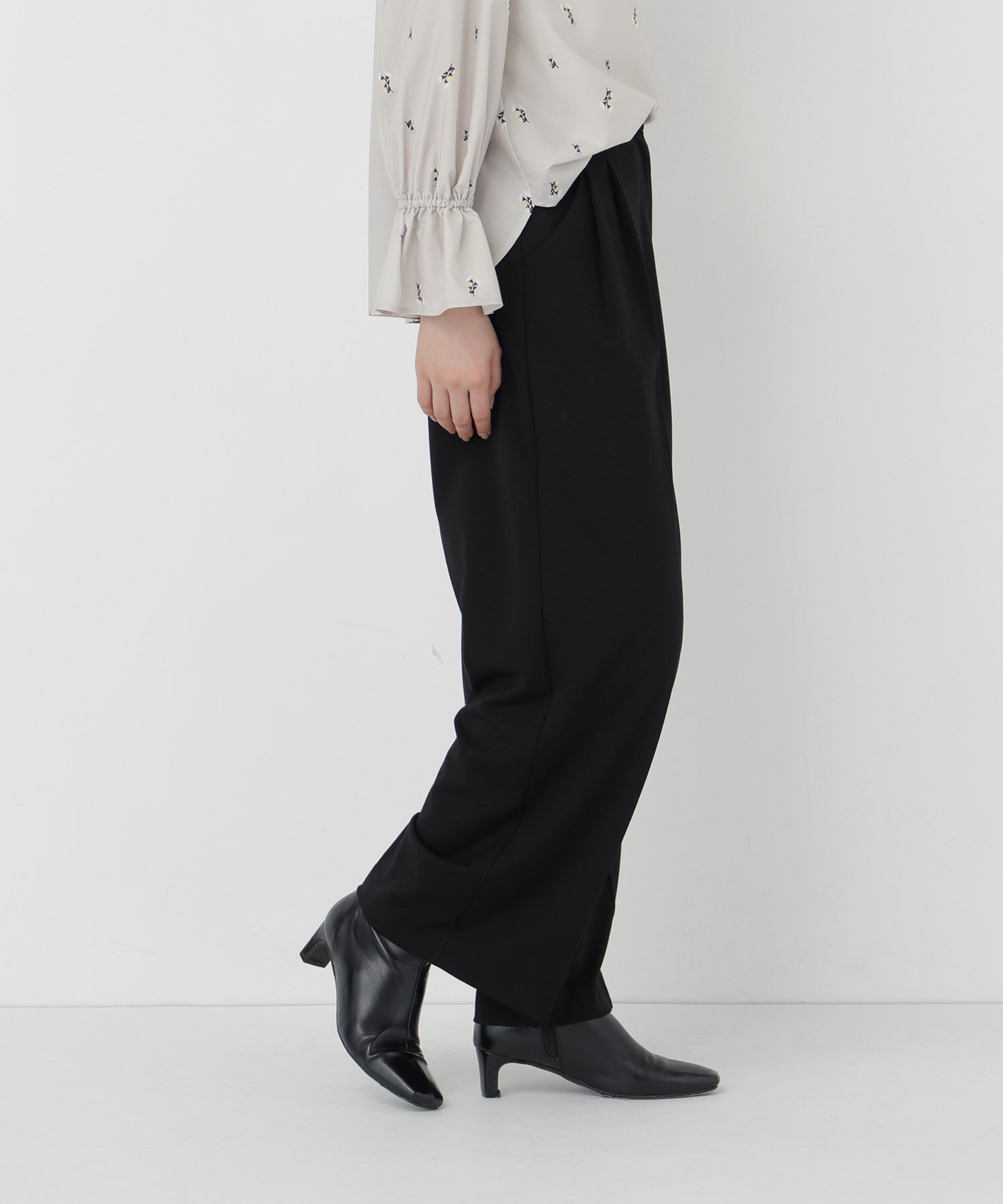  「ポンチストレッチワイドパンツ」|その他|