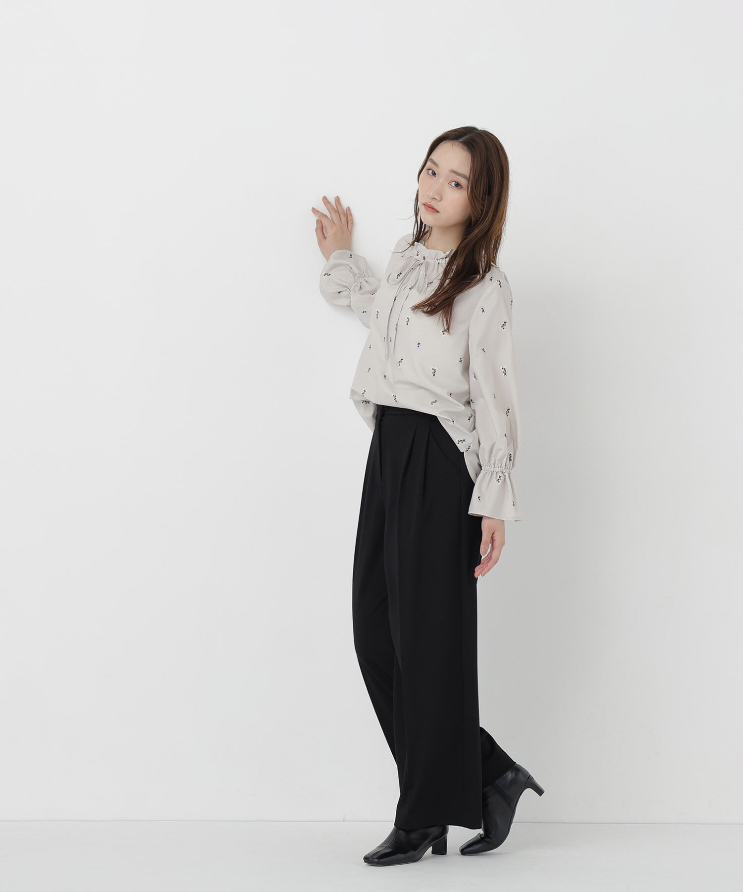  「ポンチストレッチワイドパンツ」|その他|