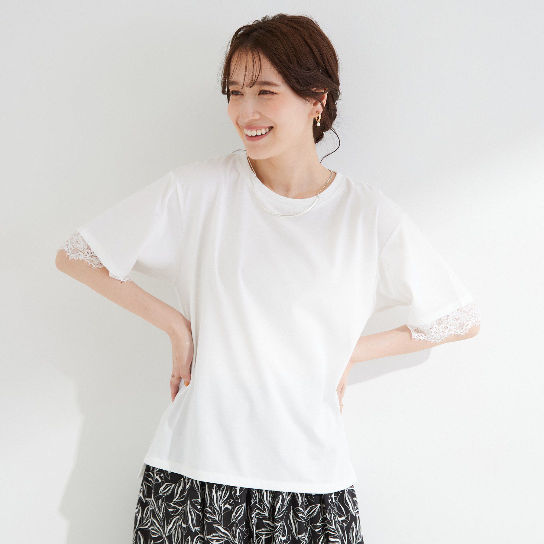 SHOO･LA･RUE「【UV/S-LL/洗濯機可】柄アソート お袖レースが旬顔 上品に決まる大人Tシャツ」|Tシャツ・カットソー|